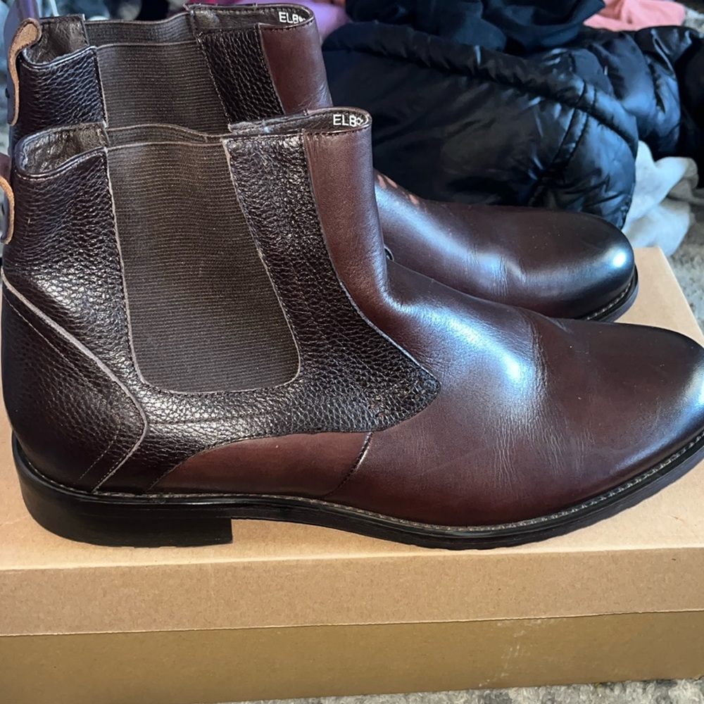 English Laundry Men’s Oxfords